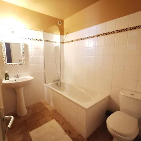 Apartment Maison Figue, Maison De Village Aspiran, L'herault *
